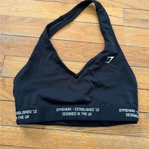 REVERSIBLE HALTERNECK SPORTS BRA
Light Support